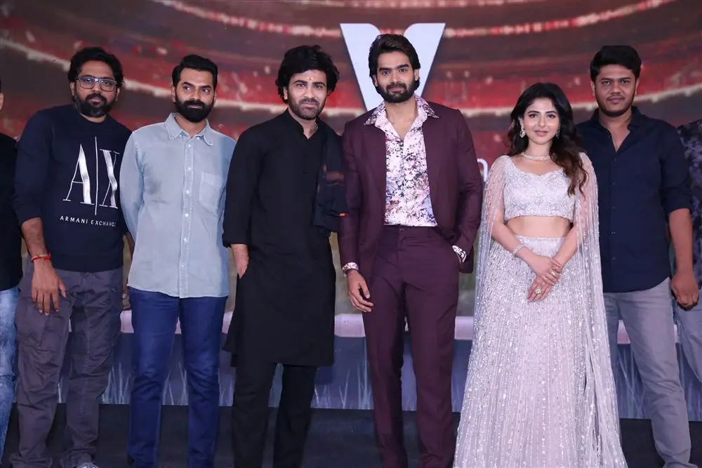 Telugu Movie Bhaje Vaayu Vegam Pre Release Event Photos